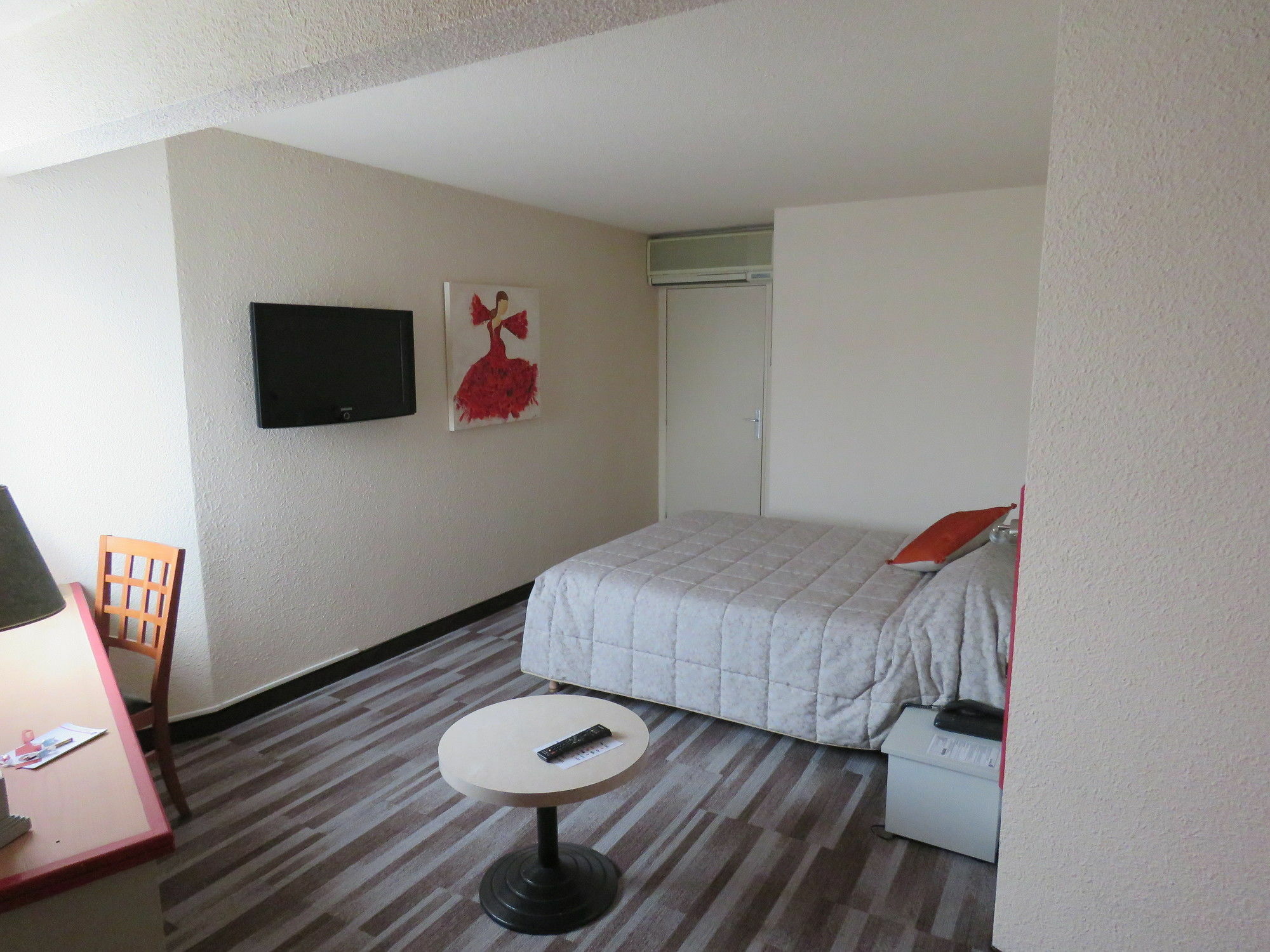 The Originals City, Hotel Le Forum, Strasbourg Nord Шильтигхейм Экстерьер фото